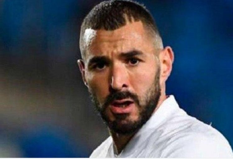 Benzema of Real Madrid makes a s3x tape appeal.